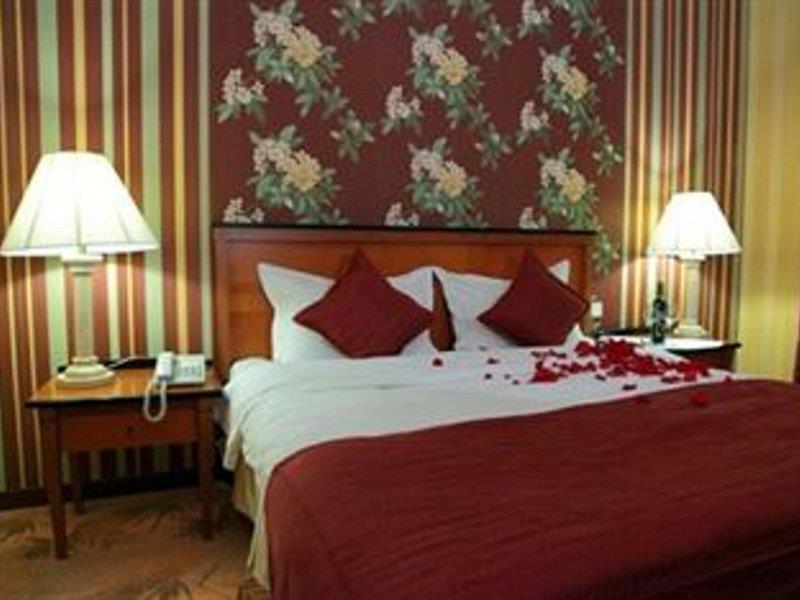 Grand Hotel Europe Μπακού Δωμάτιο φωτογραφία
