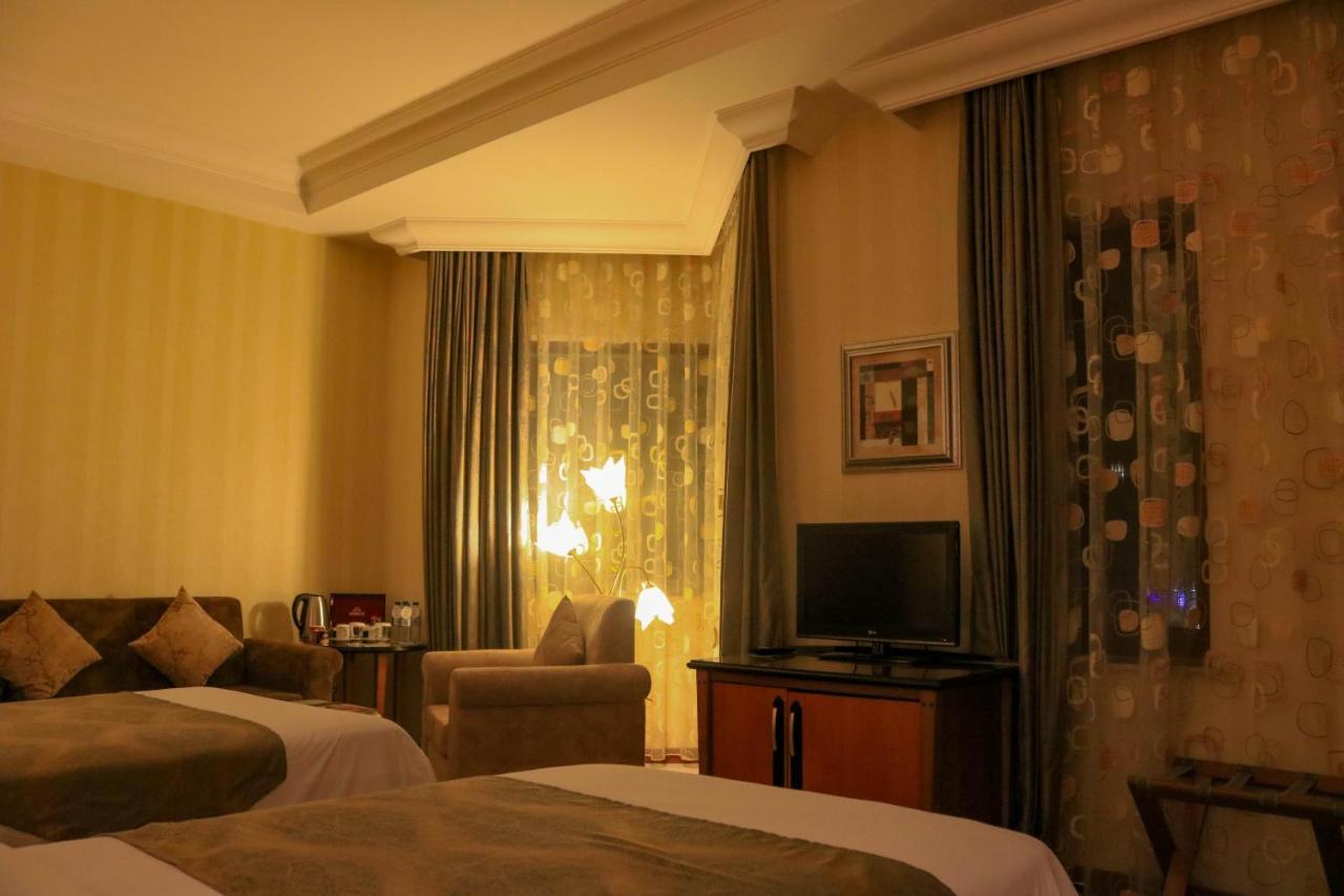 Grand Hotel Europe Μπακού Εξωτερικό φωτογραφία